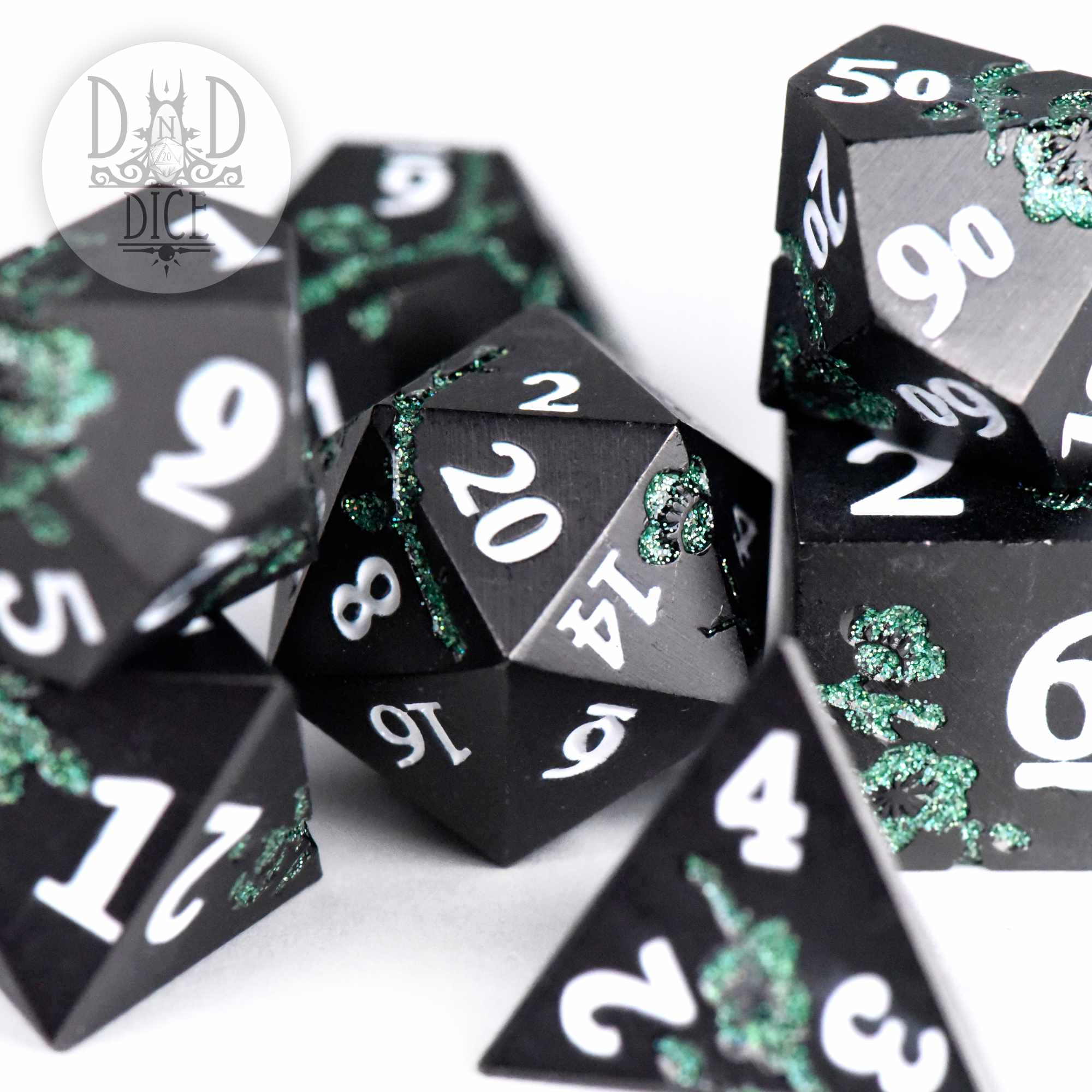 Steel Magnolias Green Metal Dice Set