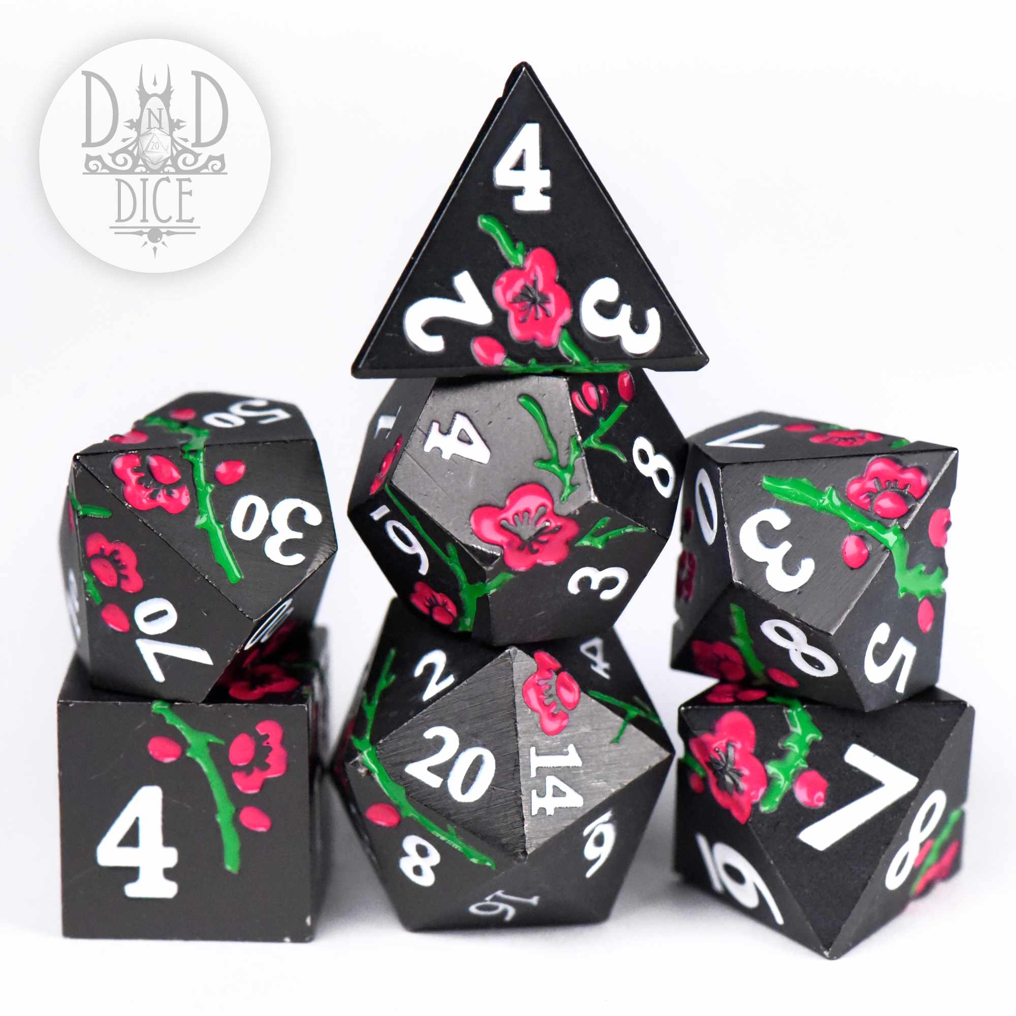 Steel Magnolias Pink Metal Dice Set