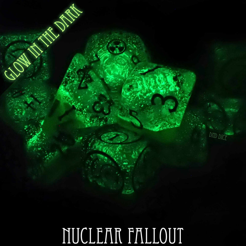Nuclear Fallout 11 Dice Set (Glow)